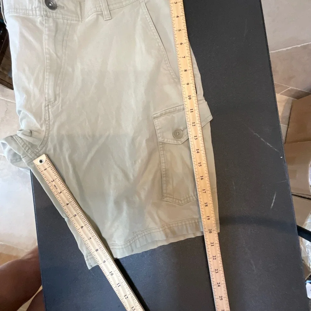 Oakley cargo shorts